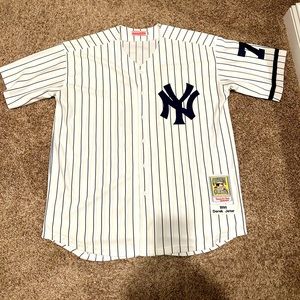 Derek Jeter Yankees Jersey